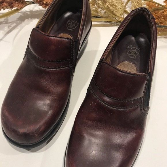 ARIAT red leather slip on clogs Sz 7 - Picture 2 of 6